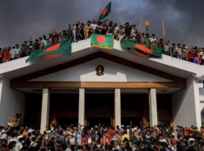 hundreds of bangladeshi hindus attempt to enter india